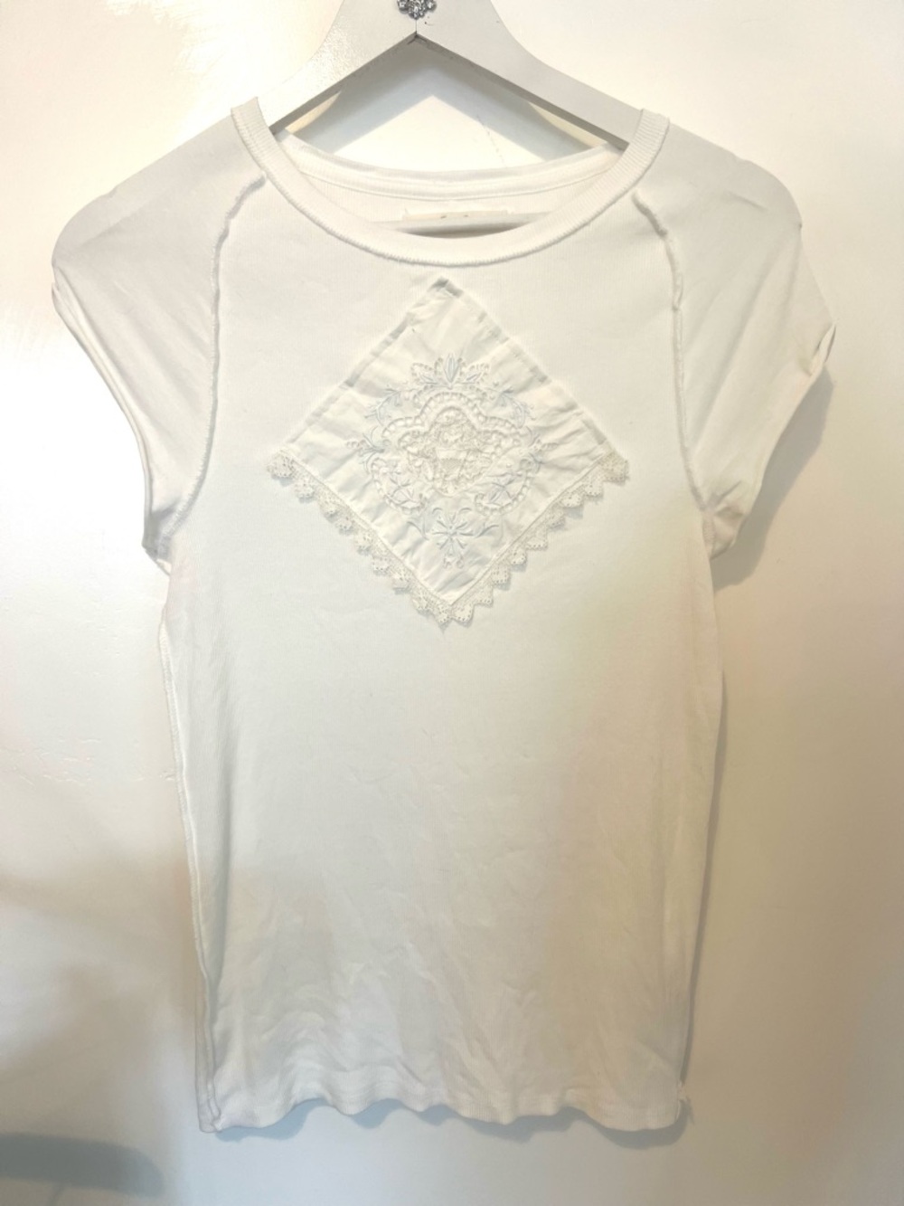 We The Free Cream Short Sleeve Tee with Lace Diamond Appliqué - Picture 2 of 8